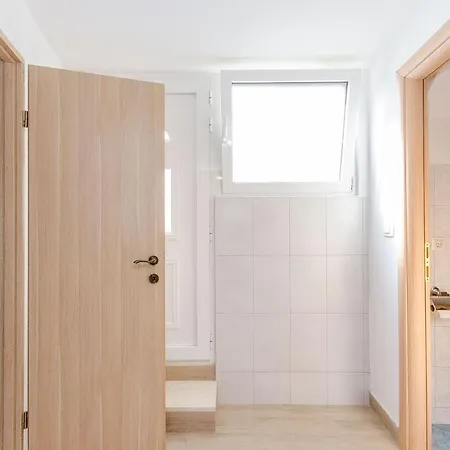 Ane Апартаменты *